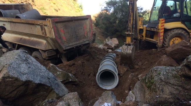 Alaşehir belediyesinden yol çalışması