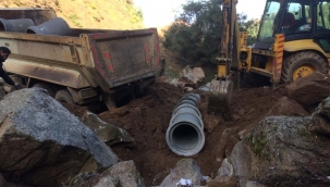 Alaşehir belediyesinden yol çalışması