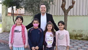 Başkan Dutlulu , sevgisini çocuklarla paylaştı