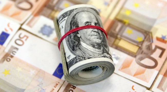 Dolar yeniden 7 lira 