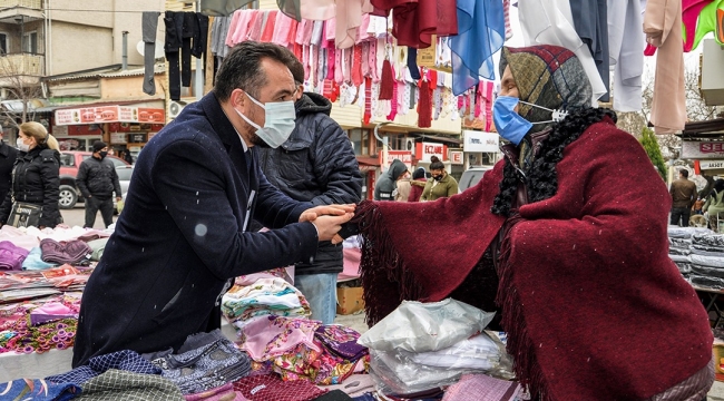 Eryılmaz''esnaflar hem iş yerlerinde, hemde evlerinden atılıyor'