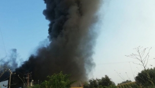 Gölmarmara'da fabrika yangını