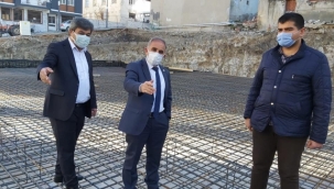 Gördes otopark ve iş merkezi yapımına başlandı