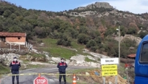 Kırkağaç'ta bir mahalle karantinaya alındı