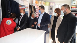 Turgutlu Belediyesi dosteli kıyafet yıkama Selvilitepe'de