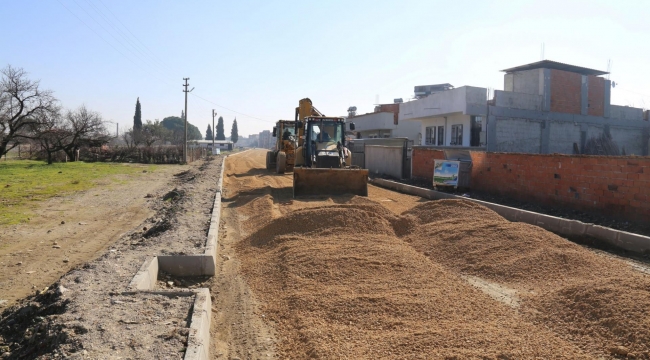 Turgutlu'da asfalt öncesi yol bakımı