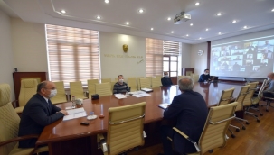 Vali Karadeniz, müteahhitler ve tedarikçiler görüştü 