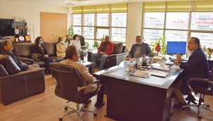 Akhisar belediyesinden muhtarlara ayık 200 TL destek