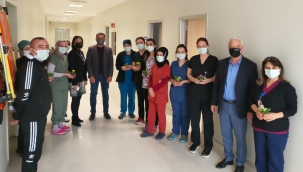 Başkan Bilgin, kendisini iyileştiren sağlıkçıları unutmadı