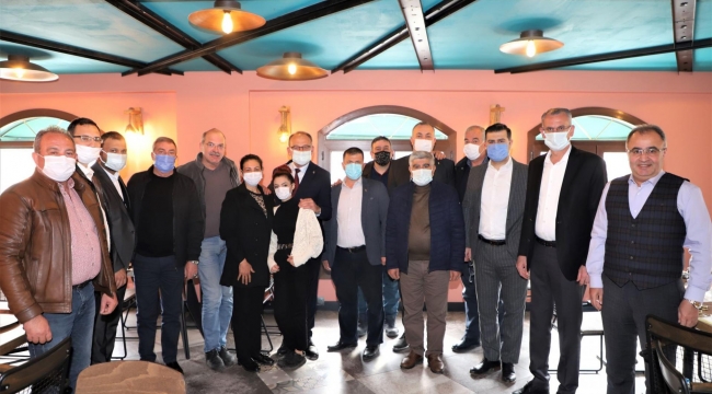 Başkan Çetin esnaf oda başkanlarıyla buluştu