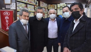CHP heyeti Akhisar'da esnaf ziyaretinde