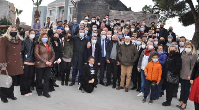İyi parti kurmayları Manisa'da esnafları dinledi