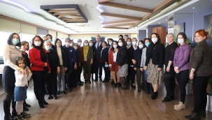 İzmir ve Manisa'lı kadın muhtarlar Turgutlu'da buluştu