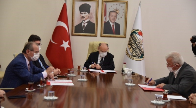 Kırkağaç, aile sağlığı merkezi hibe protokolü imzalandı
