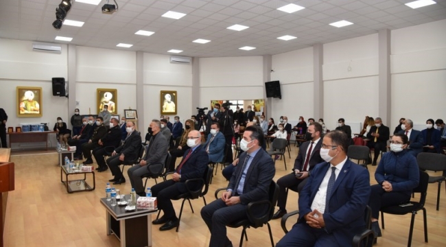 Mehmet Akif Ersoy'u Anma Günü