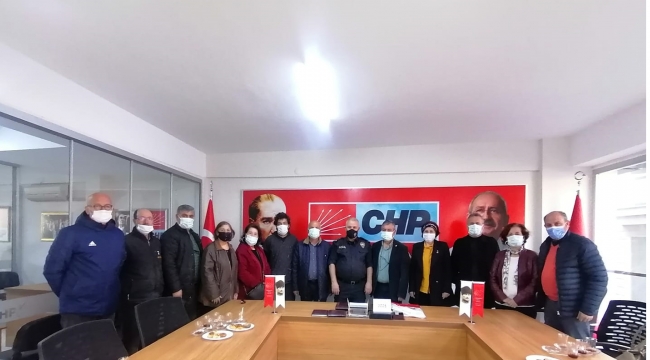 Salihli İlçe Emniyet Müdürü M.Mesut Doğan CHP'yi ziyaret etti.