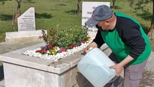Şehit mezarlar temizlendi
