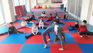 Turgutlu Belediyesi Bünyesinde Jimnastik ve Pilates Kursları Başladı