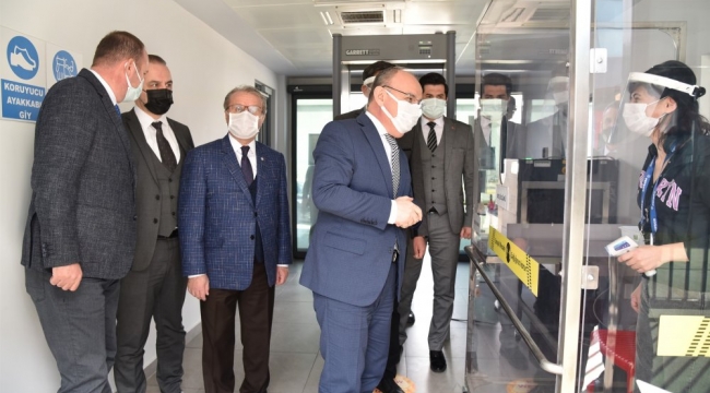 Vali Karadeniz OSB'de denetimde