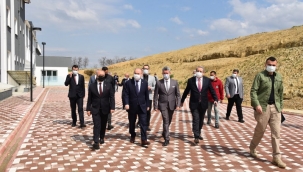 Vali Karadeniz Salihli'de