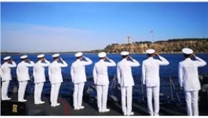 124 eski vekillerden Amirallere destek