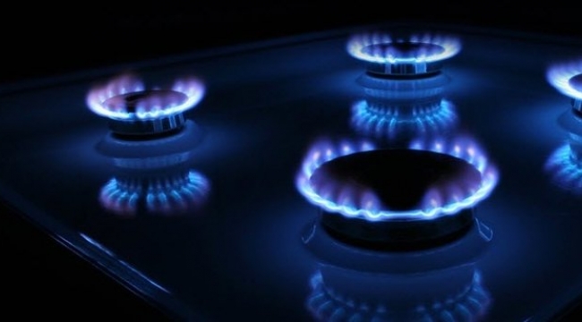 Benzine ve doğalgaza zam