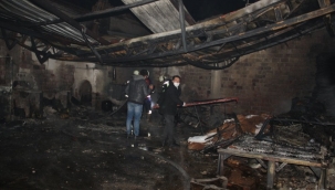 Büyükbelen'de yangın 5 ev ve 2 otomobil kullanılamaz hale geldi