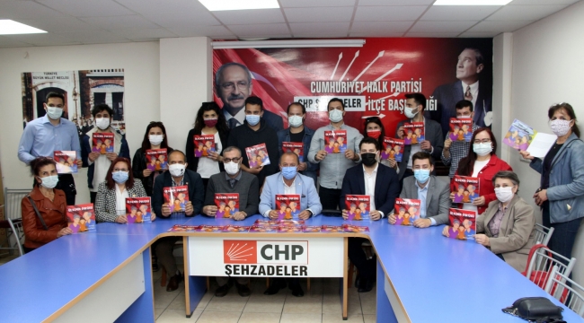 Çocuklara dağıtılacak 'Ülkemin Öyküsü' kitabı tanıtıldı