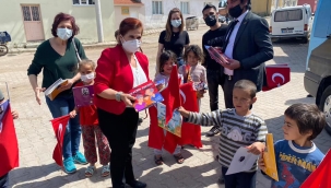 Çocuklara 'Atatürk'ü' anlatan hikaye kitabı