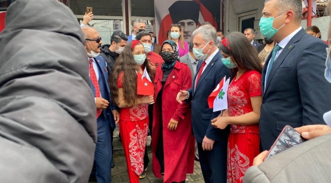 Dünya romanlar günü kutlandı