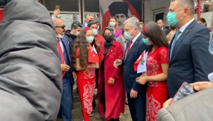 Dünya romanlar günü kutlandı