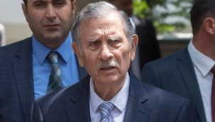 Eski başbakan ve TBMM başkanı Akbulut, yaşamını yitirdi