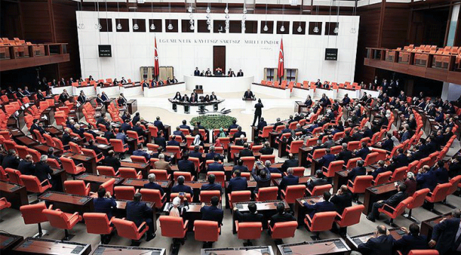 Esnafa yardım paketi AKP ve MHP oylarıyla reddedildi