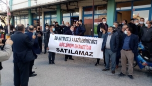 Kırkağaç'ta polis denetiminde meclis toplantısı