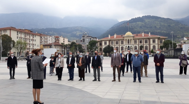 Eğitimciler Köy Enstitüleri'nin 81. kuruluşunda buluştu