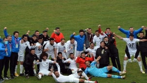 Manisa FK şampiyonluk kupasına kavuştu