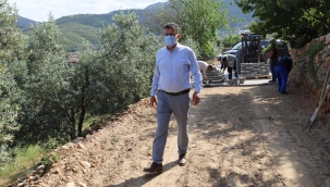 Alaşehir belediyesinin mahalle hizmetleri sürüyor