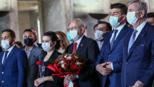 CHP Lideri Kılıçdaroğlu Anıtkabir'de