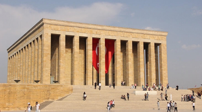 Gazeteciler Anıtkabir alınmadı