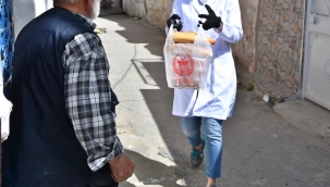 Hiç kimse yoksa Akhisar Belediyesi var