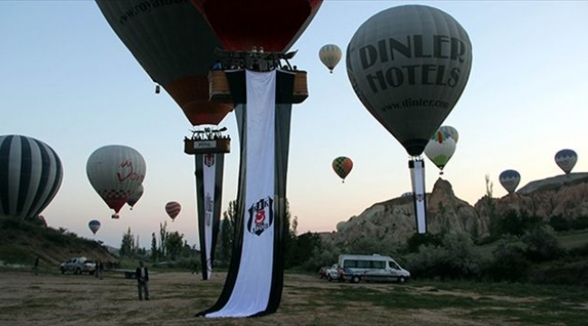 Şampiyonluk gök yüzünde kutlandı