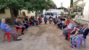 Sarıgöl'de yardım dağıtımı sürüyor