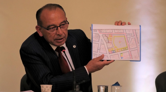 Turgutlu'da ,Camiönü'ne pazar yeri 
