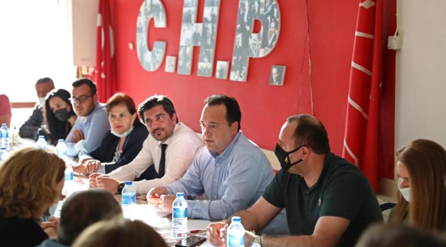 Akhisar CHP'de değerlendirme toplantısı