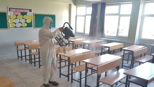 Akhisar'da YKS sınavı öncesi okullar dezenfekte edildi