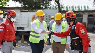 Akhisar'ın ilk arama kurtarma ekibi sertifikalarını aldı