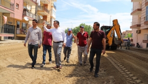 Alaşehir'de yağıştan zarar gören yollar açıldı