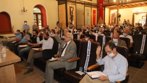 Başkan Akın, yatırımları engelleyenleri halka şikayet etti 