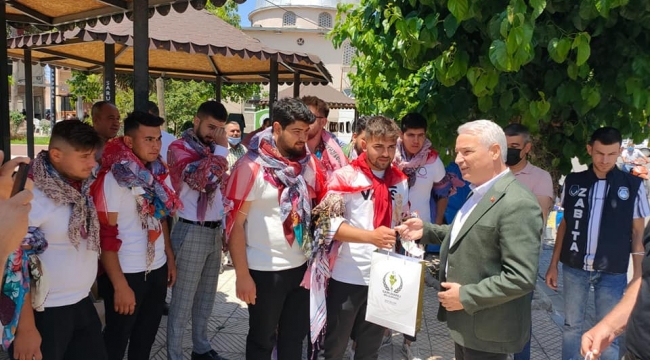 Başkan Bilgin gençleri askere uğurladı