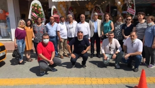 CHP'liler Burhaniye'de açılışa katıldı